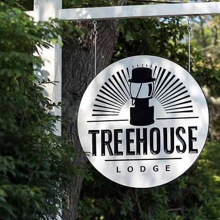 Treehouse Lodge Woods Hole Ngoại thất bức ảnh