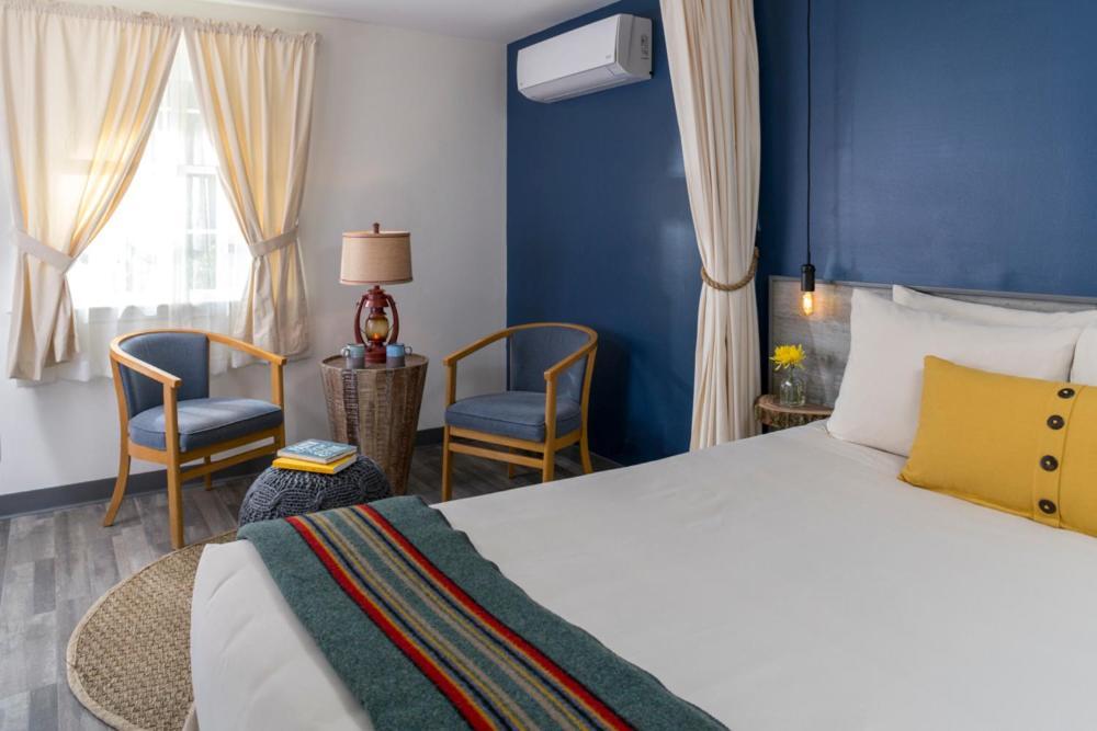 Treehouse Lodge Woods Hole Ngoại thất bức ảnh