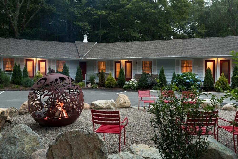 Treehouse Lodge Woods Hole Ngoại thất bức ảnh